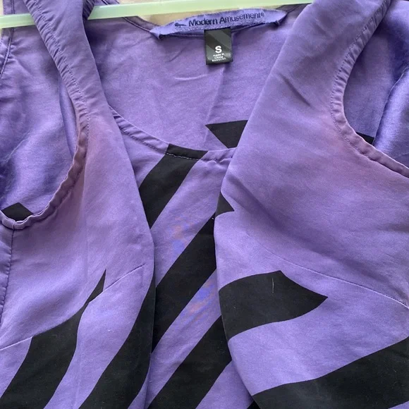 Fun electric dress - Picture 6 of 7